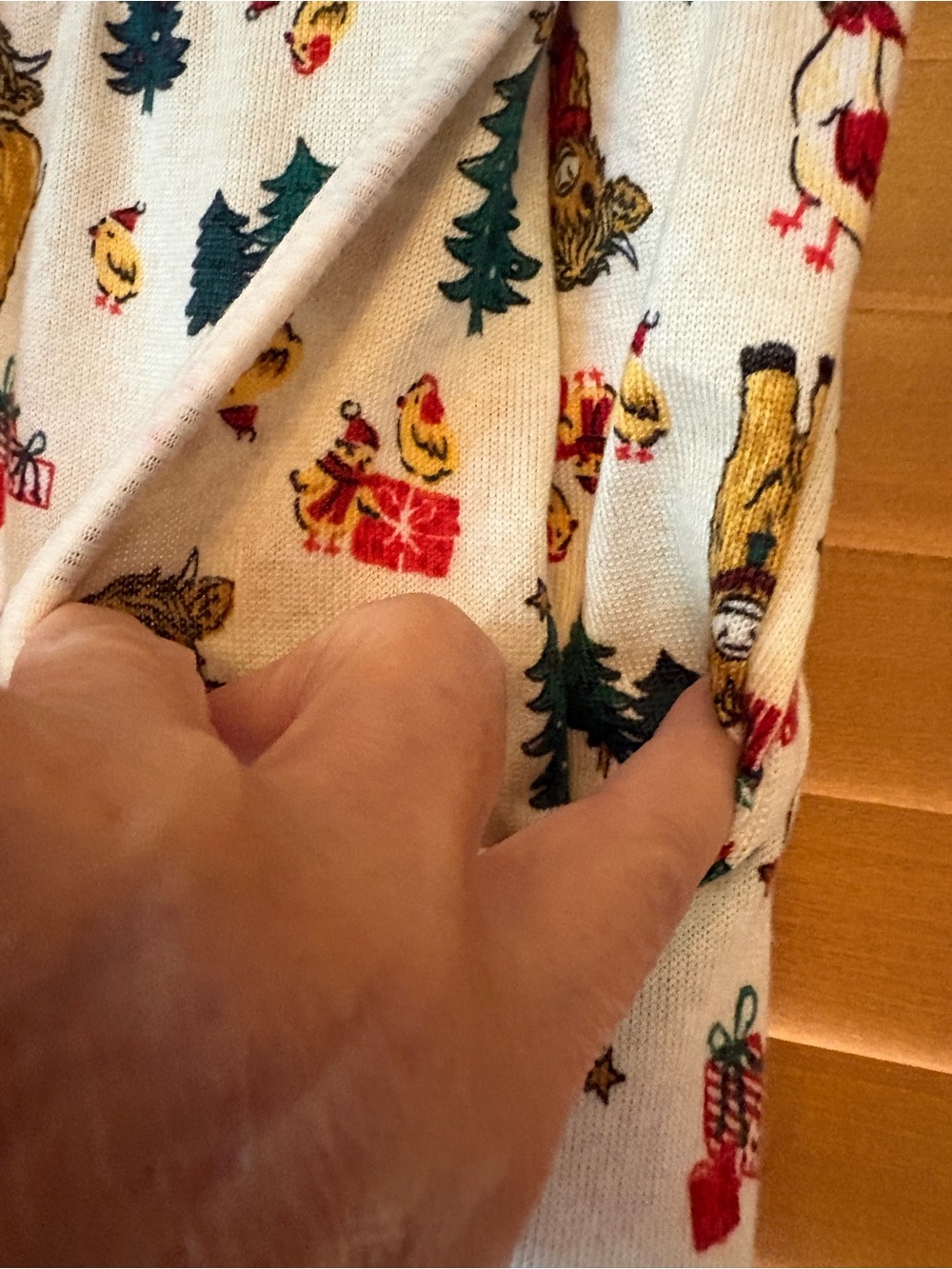 O Holy Cow NWT Cream Holiday Pajama Set/Festive Print/ pockets. Oversized XLarge - Picture 6 of 8